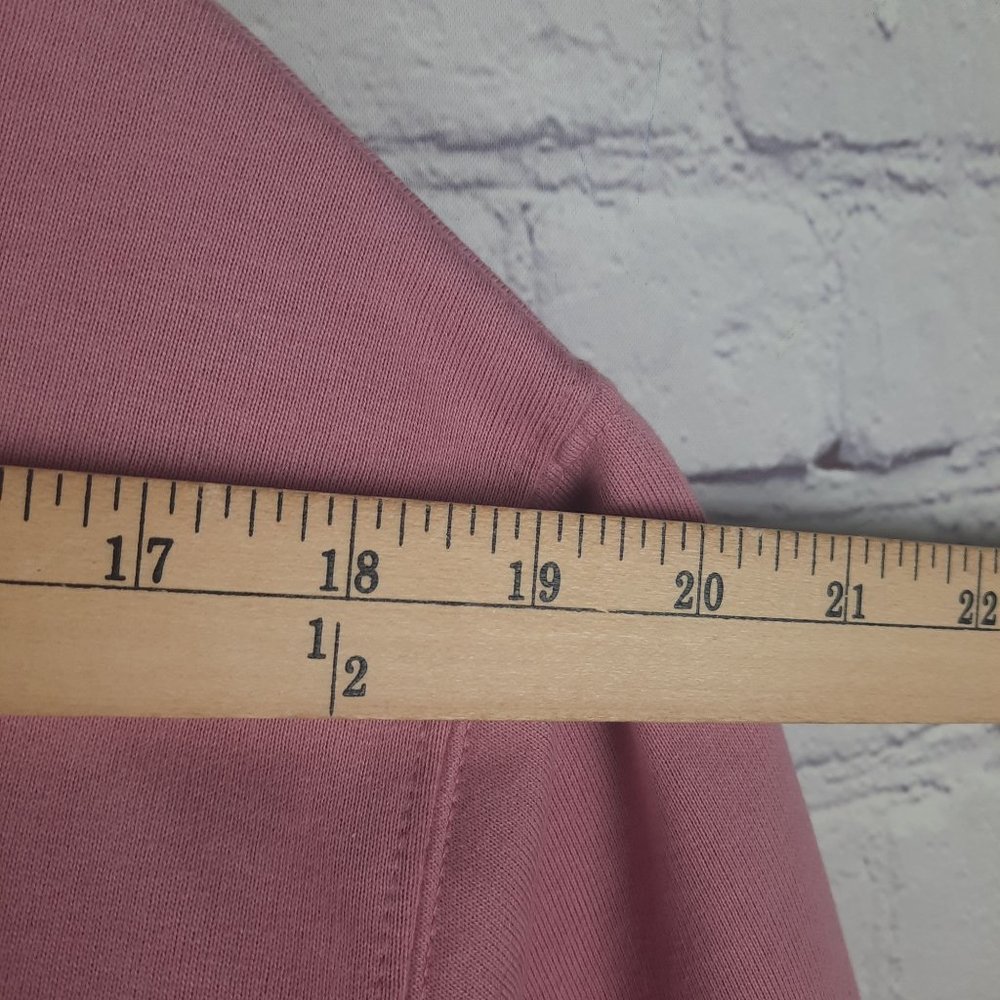 Vintage Hasting & Smith Pink Christmas Embroidered Sweatshirt - Picture 4 of 13